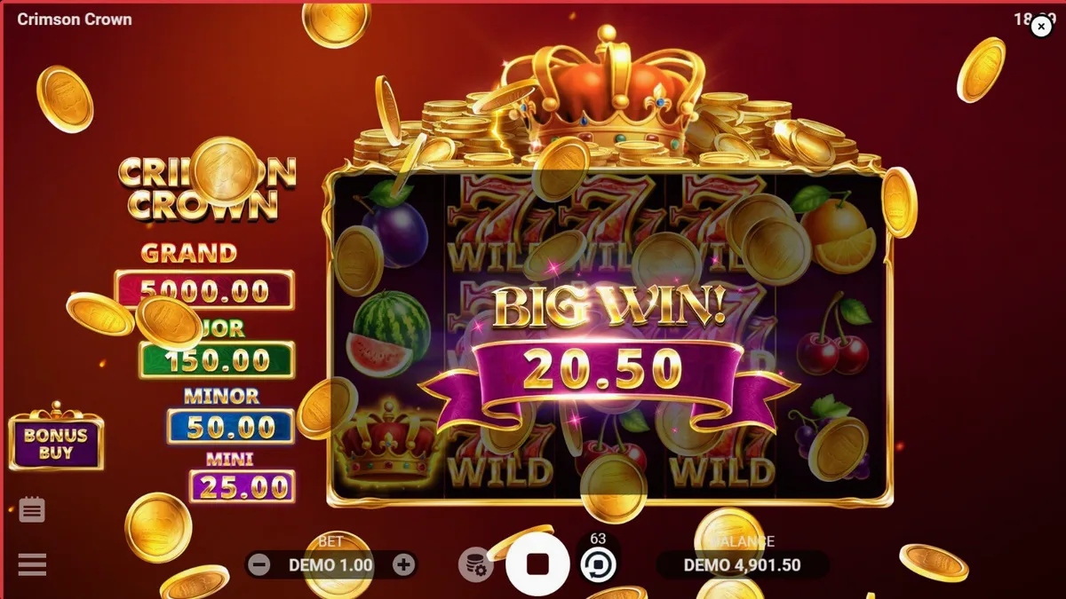 Tampilan visual slot Crimson Crown dengan simbol buah dan mahkota emas
